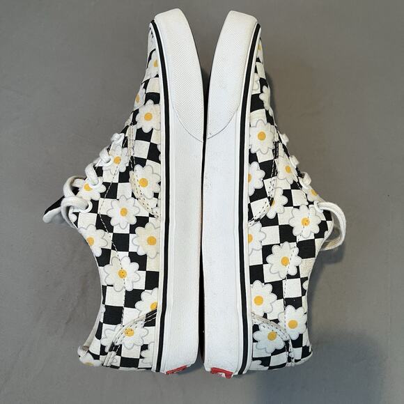 Vans Off The Wall Checkerboard Daisy Women’s Size 8.5 Skateboard Casual Shoes - Picture 5 of 8